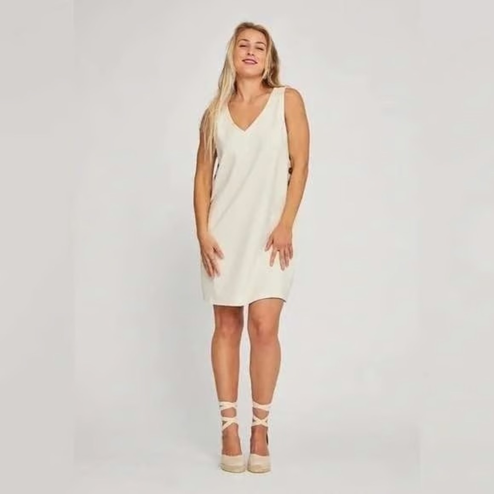 Betabrand Women's Sleeveless V-Neck Admiral Button Shift Dress XXL